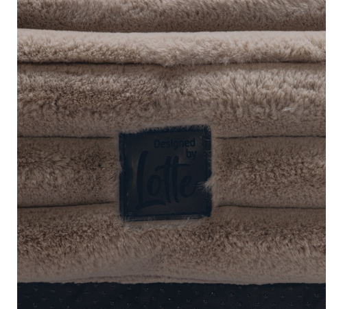 Designed by Lotte Hundekissen Reza - Beige - 120 x 80 cm