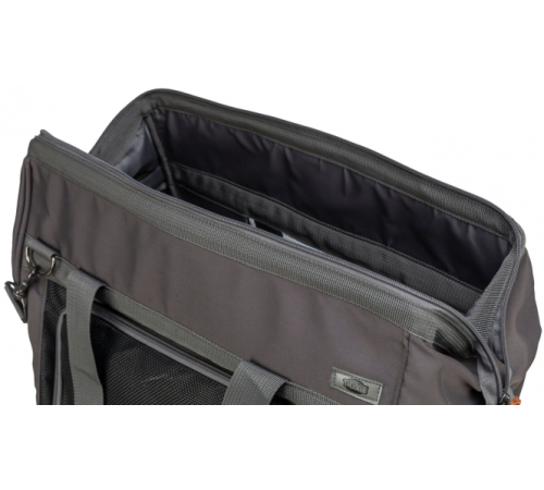 Trixie Tasche Finlay